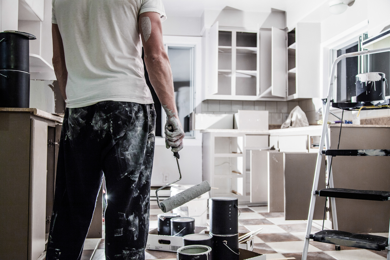 Big painting job in need of professional assistance 