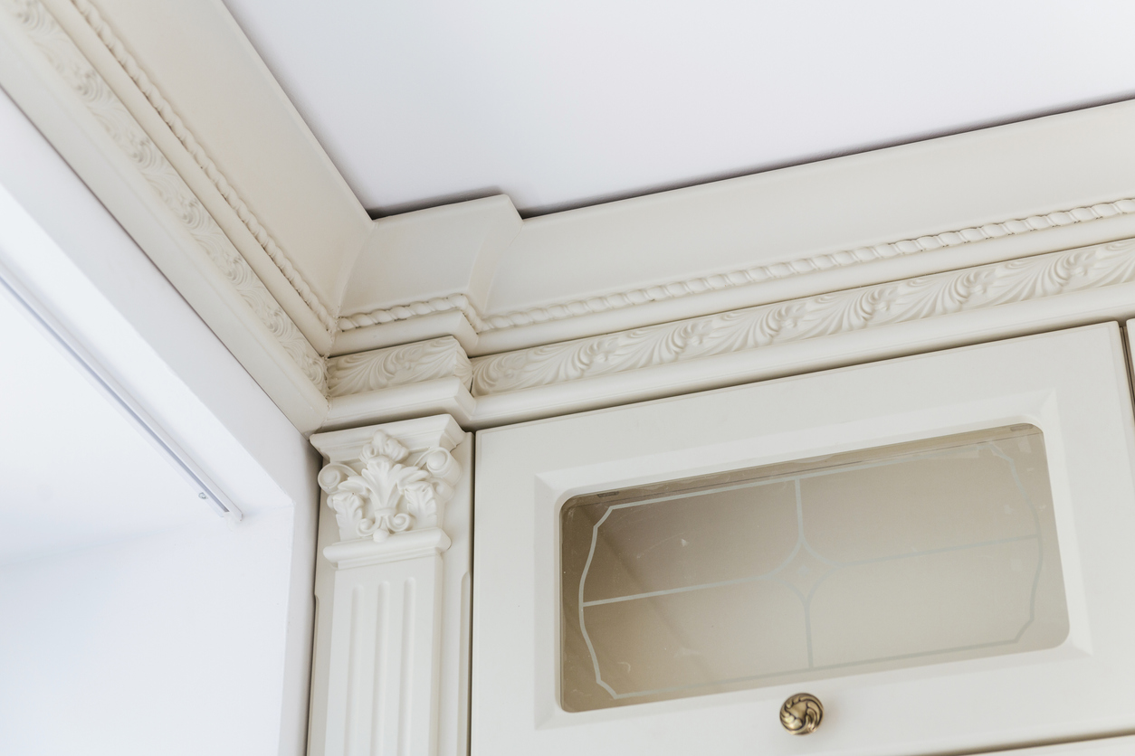 Custom Crown Molding and Trim Installation and Painting